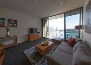 Accent Accommodation At Docklands Melbourne - Holiday Byron Bay 23