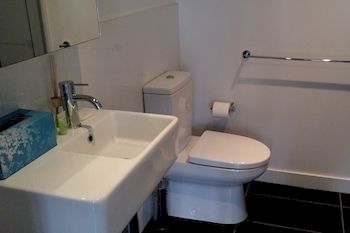 Aura On Flinders Serviced Apartments - Holiday Byron Bay 31