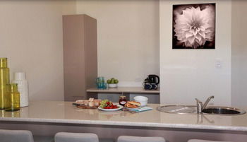 H Boutique Hotel - Holiday Byron Bay 22