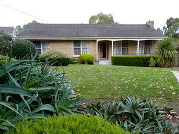 Australian Home Away @ Doncaster Grange Park - Holiday Byron Bay 9