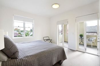 Albert Road Serviced Apartments - Holiday Byron Bay 0