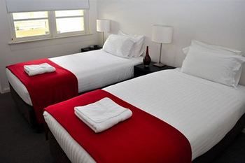 Albert Road Serviced Apartments - Holiday Byron Bay 5