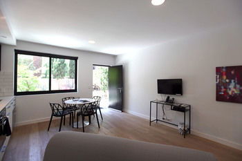 Aberlour Court - Holiday Byron Bay 30