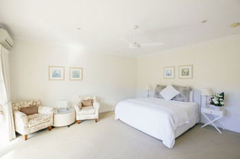 Avoca Valley Bed & Breakfast - Holiday Byron Bay 16