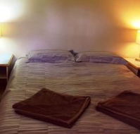 Hunter Hideaway Cottages - Holiday Byron Bay