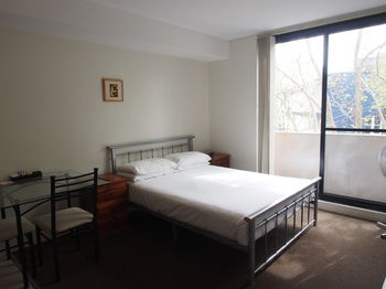 Atelier Serviced Apartments - Holiday Byron Bay 8