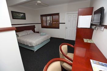 Across Country Motel And Serviced Apartments - Holiday Byron Bay 7