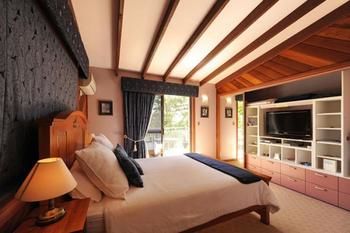 Rooftops Bed & Breakfast - Holiday Byron Bay 9