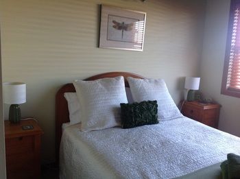 Rooftops Bed & Breakfast - Holiday Byron Bay 11