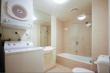 Amazing City Apartment - Holiday Byron Bay 9
