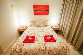 Amazing City Apartment - Holiday Byron Bay 12