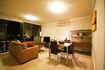 Amazing City Apartment - Holiday Byron Bay 26