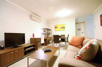 Amazing City Apartment - Holiday Byron Bay 30