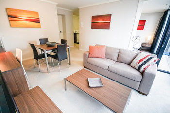 Amazing City Apartment - Holiday Byron Bay 44