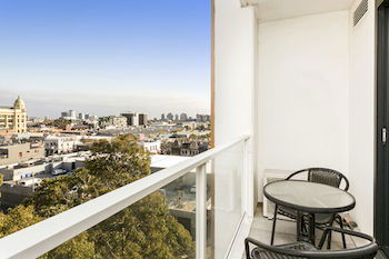 Amazing Accommodations South Yarra - Holiday Byron Bay 10