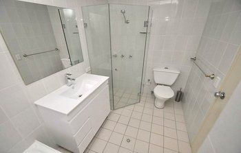 North Ryde 37 Cull Furnished Apartment - Holiday Byron Bay 1