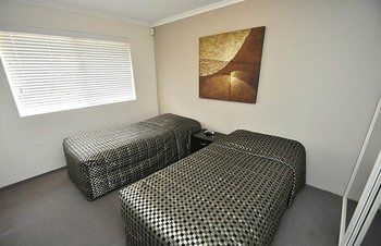 North Ryde 37 Cull Furnished Apartment - Holiday Byron Bay 3