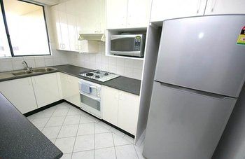 North Ryde 48 Font Furnished Apartment - Holiday Byron Bay 5
