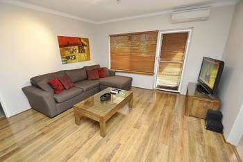 North Ryde 7 Khrt Furnished Apartment - Holiday Byron Bay 5