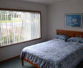 Amos Cottage - Holiday Byron Bay 0