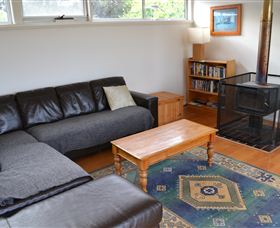 Amos Cottage - Holiday Byron Bay 2
