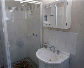 Ashwood Apartments - Lindisfarne - Holiday Byron Bay 5