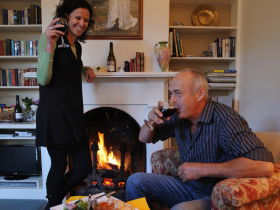 Alice's Cottages & Spa Hideaways - Holiday Byron Bay 0