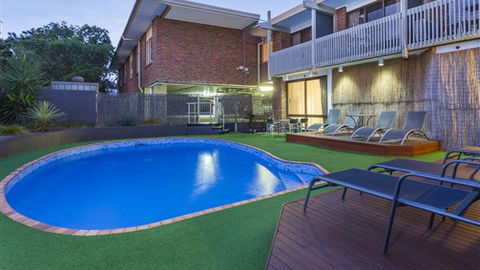Quality Hotel Bayside Geelong - Holiday Byron Bay 3