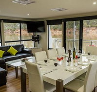 Moama on Murray Houseboats