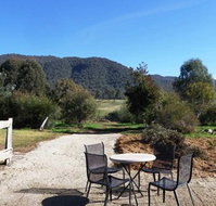 Sweetwater Stays Rural Retreat
