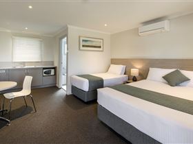 Hahndorf Resort Tourist Park - Holiday Byron Bay 1