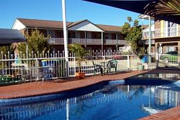 Albury Classic Motor Inn - Holiday Byron Bay 0