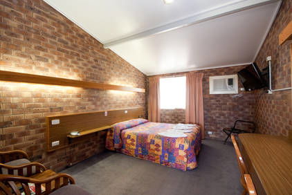 Allan Cunningham Motel And Old Wagon Restaurant - Holiday Byron Bay 7