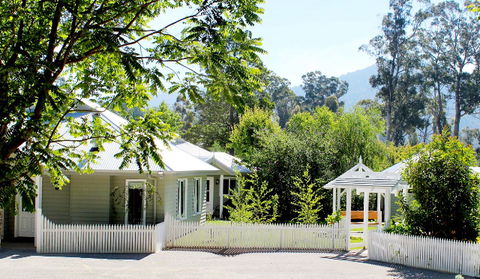 Amelina Cottages - Holiday Byron Bay 0