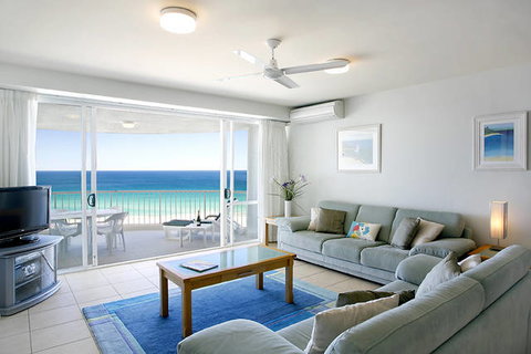 La Mer Sunshine Beachfront Apartments - Holiday Byron Bay 0