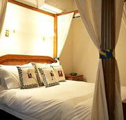 Lazy River Boutique Bed and Breakfast - Holiday Byron Bay