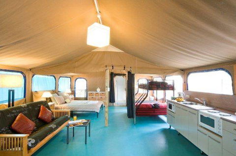 Suffolk Beachfront Holiday Park - Holiday Byron Bay 1