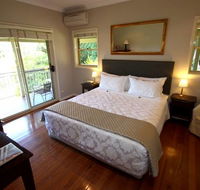 The Acreage B  B - Holiday Byron Bay