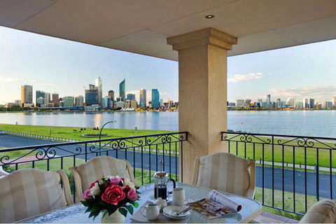 The Peninsula - Riverside Serviced Apartments - Holiday Byron Bay 4