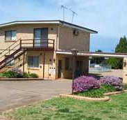 Wellington Motor Inn - Holiday Byron Bay