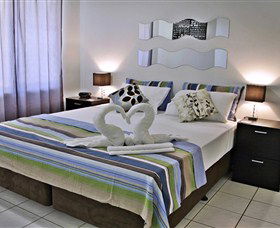 Absolute Beachfront Apartment - Holiday Byron Bay 2