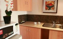 Albury Commodore Motor Inn - Albury - Holiday Byron Bay 0