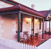 Eliza Cottage - Holiday Byron Bay