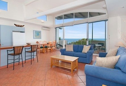 Aqua Promenade Beachfront Apartments - Holiday Byron Bay 2