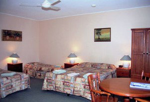 Nowra Motor Inn - Holiday Byron Bay 0