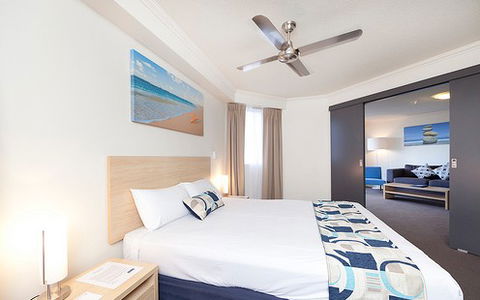 Australis Sovereign Hotel - Holiday Byron Bay 2