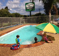 Country Rose Motel