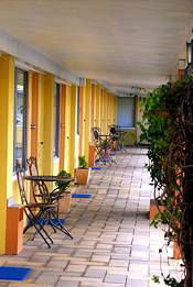 Arkana Motel - Holiday Byron Bay 0
