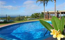 Whale Motor Inn And Restaurant - Holiday Byron Bay 2