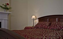 Devon Long Barn Bowral - Holiday Byron Bay 0